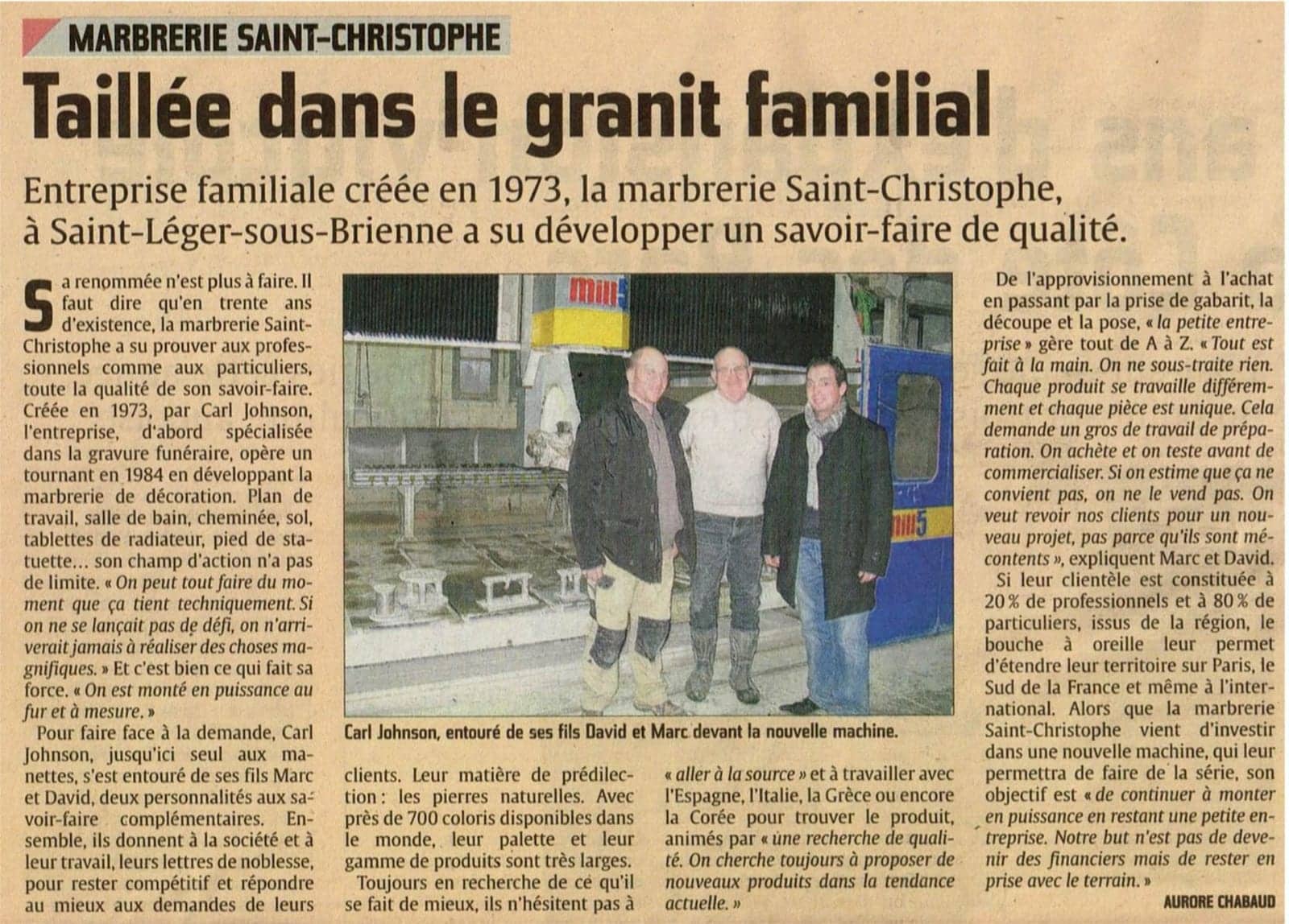 Carl Johnson entouré de ses fils David et Marc à la Marbrerie Saint Christophe — article L'Est Éclair