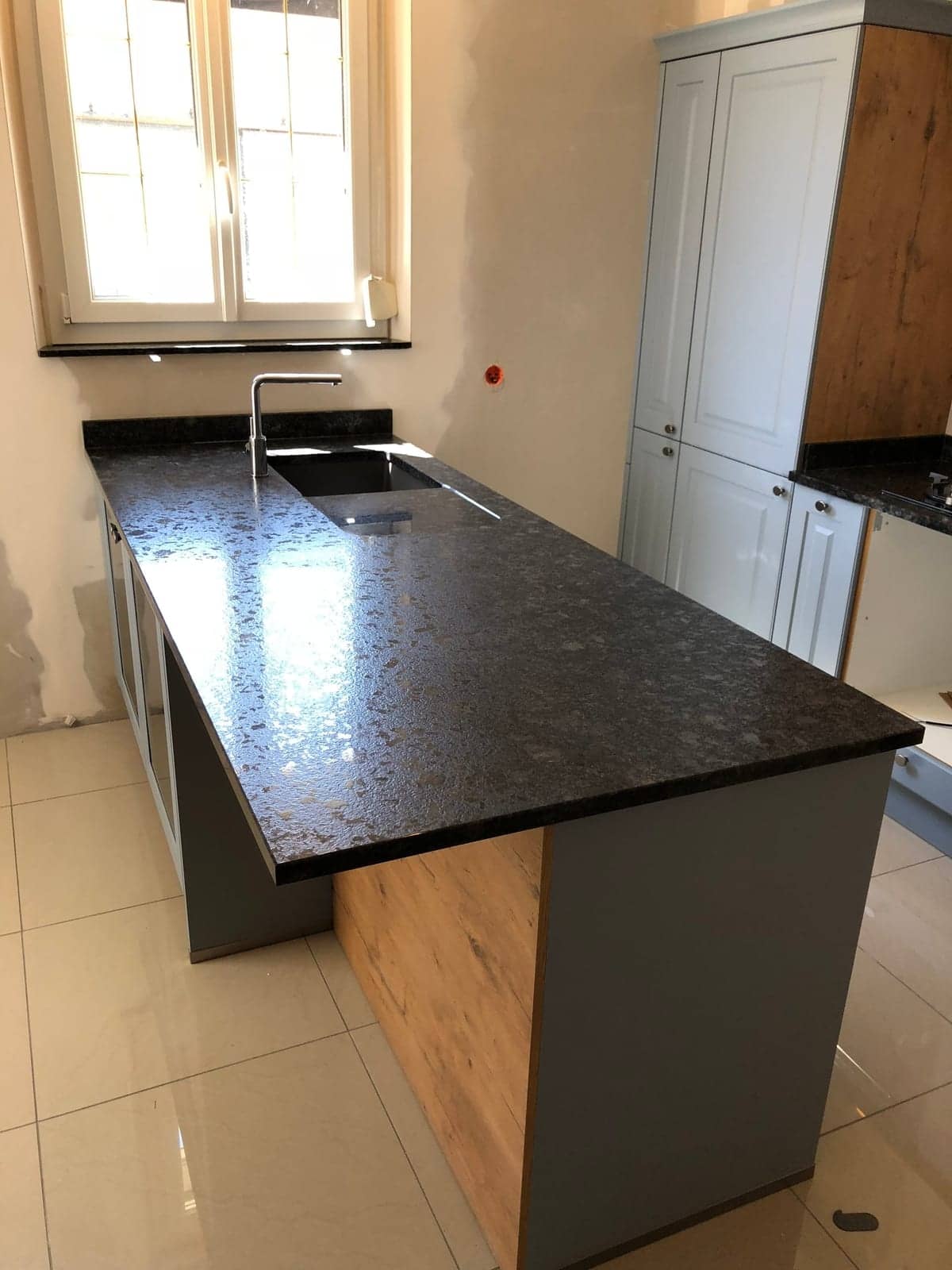 Cuisines — réalisation 13, Marbrerie Saint Christophe